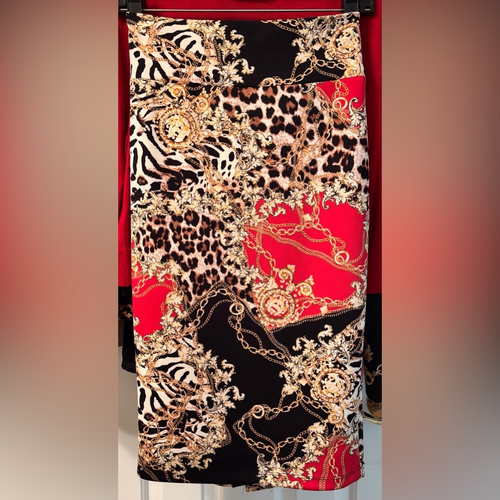 Thalia Sodi Red Animal-Print Chain-Detail Pencil Skirt
